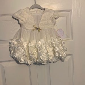 Baby girl 3/6 month dress